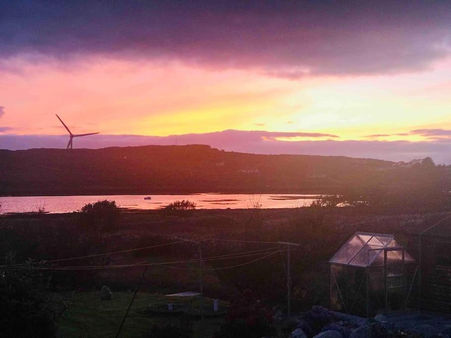 Ferienwohnung Curlews Rest - Gateway To The Aran Islands Galway Exterior foto